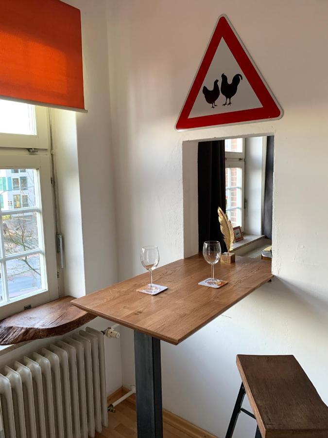Trash De Luxe Apartment Шлесвиг Екстериор снимка