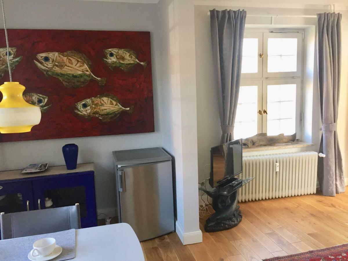 Trash De Luxe Apartment Шлесвиг Екстериор снимка